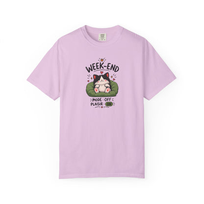 Weekend Mode Off Cat Women's Garment-Dyed T-Shirt | Relaxed Unisex Cotton Tee