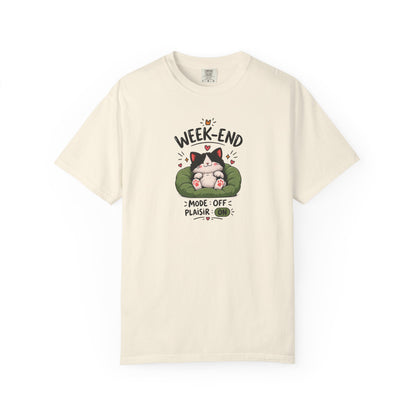 Weekend Mode Off Cat Women's Garment-Dyed T-Shirt | Relaxed Unisex Cotton Tee