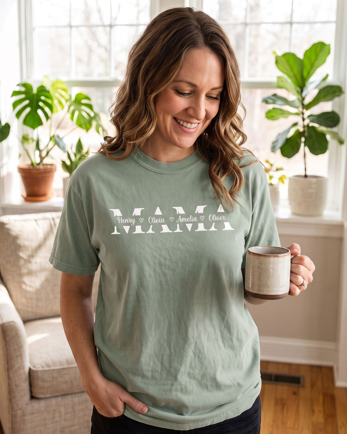 Personalized Mama Unisex Garment-Dyed T-shirt With 100% Ring-Spun Cotton | Children’s Names | Gift for Mom