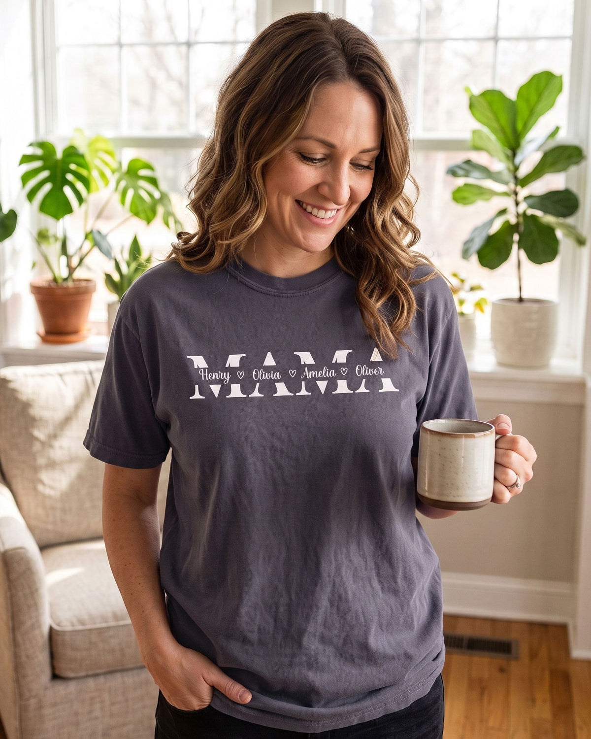 Personalized Mama Unisex Garment-Dyed T-shirt With 100% Ring-Spun Cotton | Children’s Names | Gift for Mom
